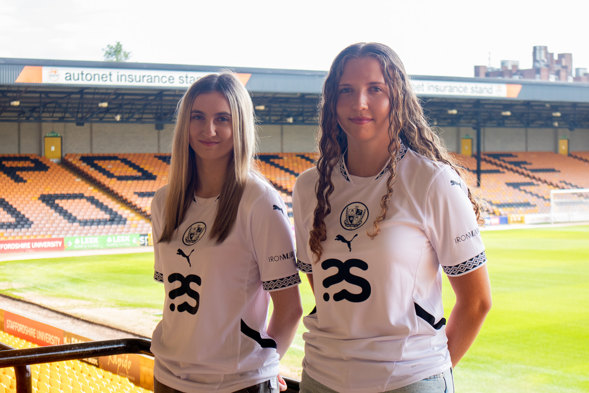 Dani Ebsworth & Lilly Jackson signing at Vale Park