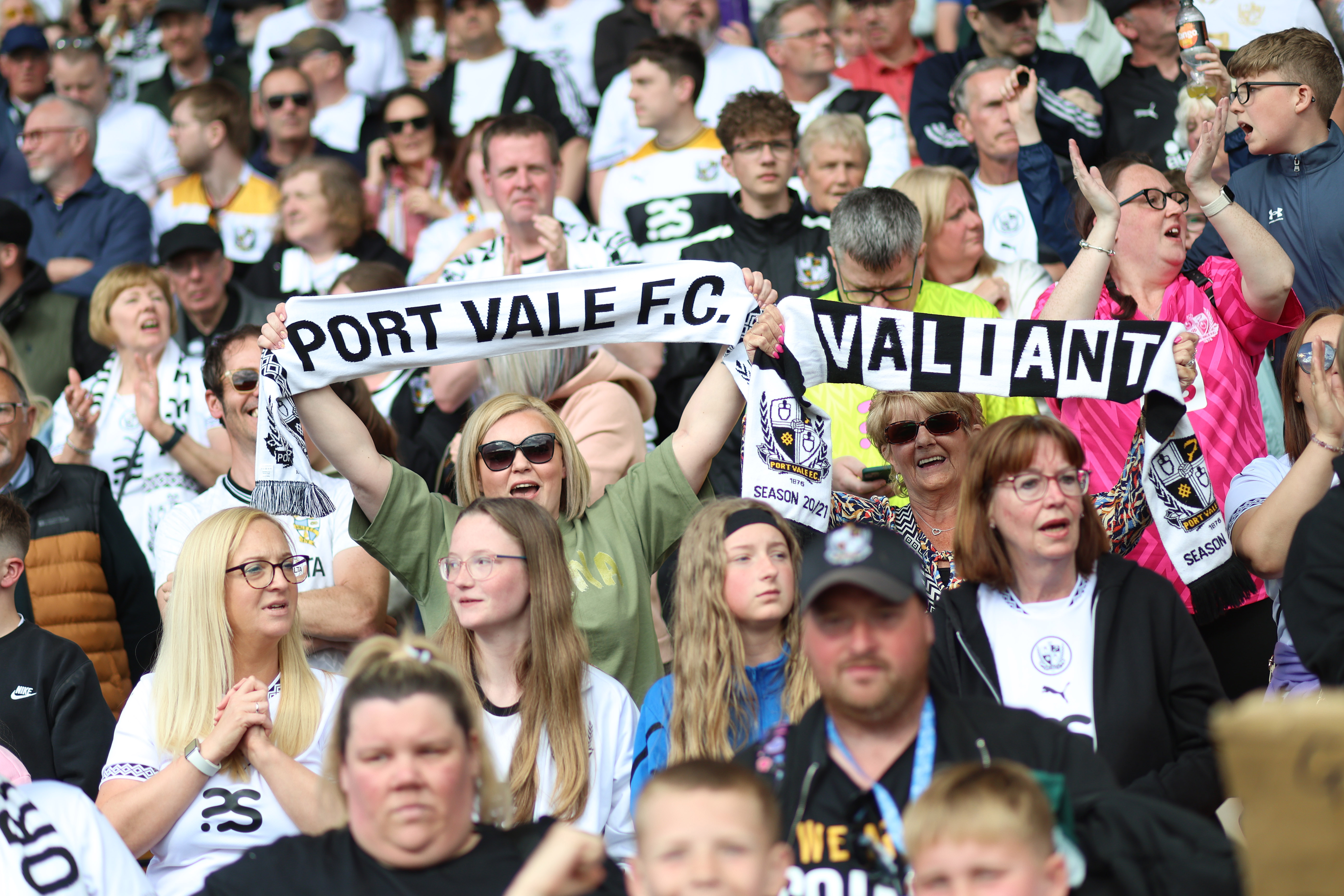 Vale fans