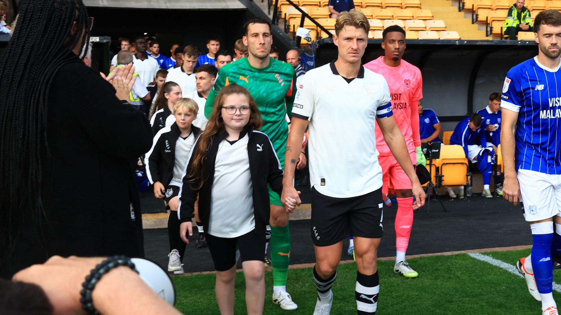 Mascot v Cardiff