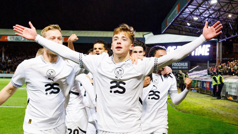 Port Vale front-of-shirt