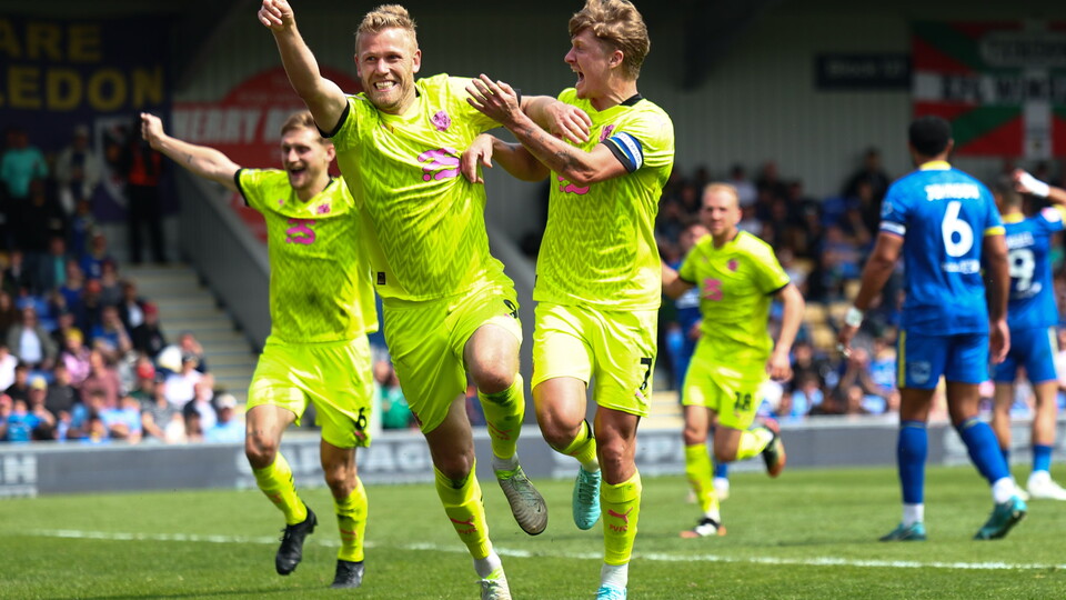 Jayden Stockley Wimbledon goal